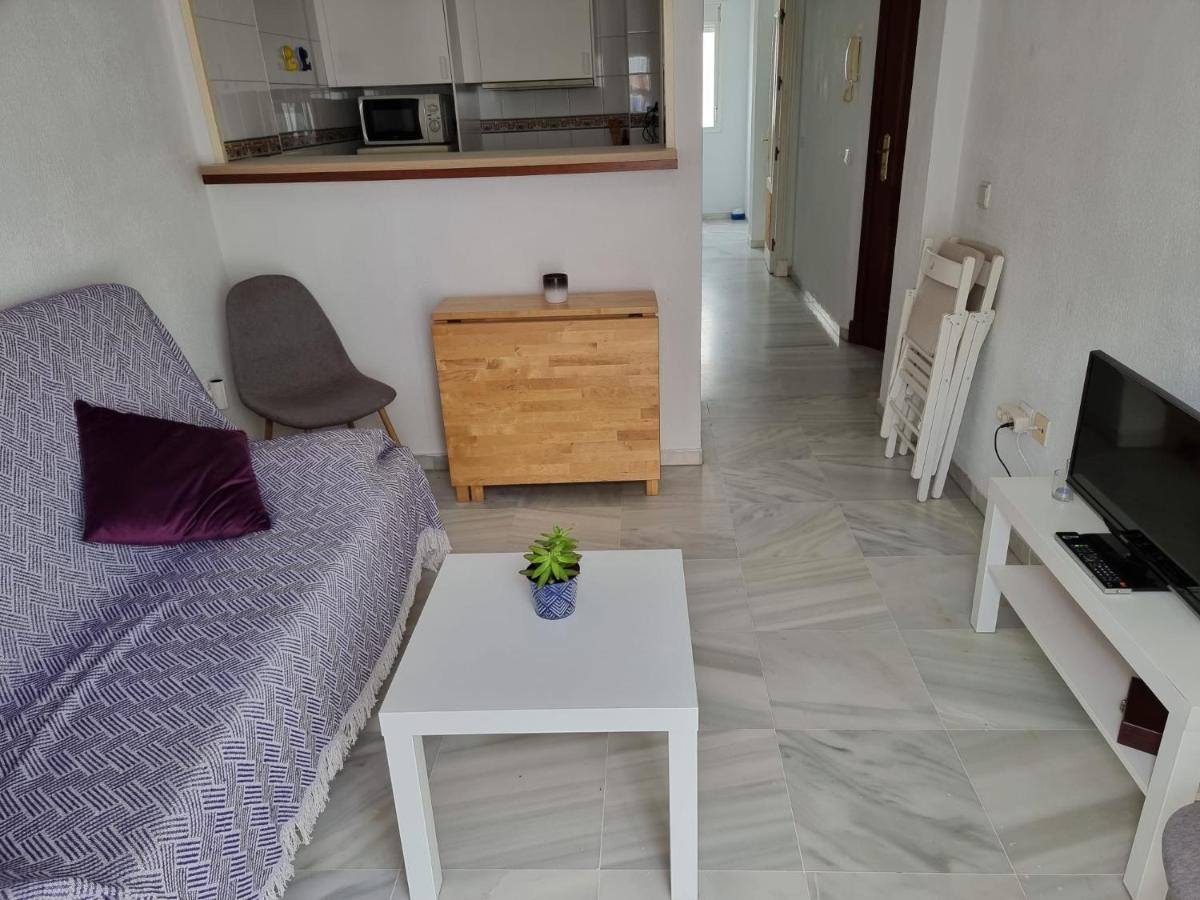 Primera Linea De Playa Paseo Maritimo Conil De La Frontera Exterior foto